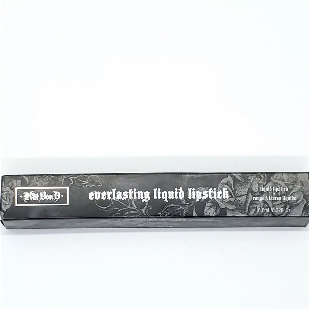 Kat Von D Liquid Lipstick-Requim
